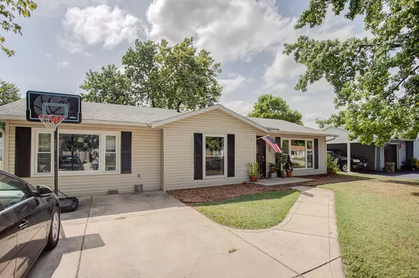 Granite City, IL 62040,20 Iris AVE