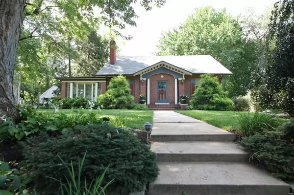 8 Signal Hill BLVD, Belleville, IL 62223