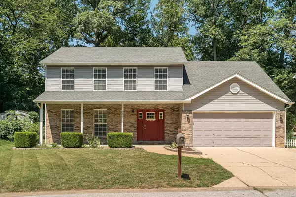 1911 White Haven DR, Imperial, MO 63052