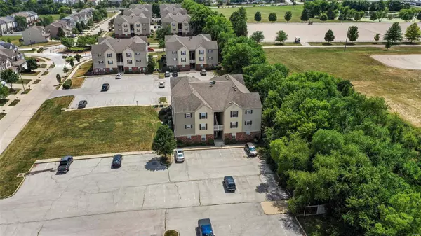 Lake St Louis, MO 63367,9134 Welsh DR #9134