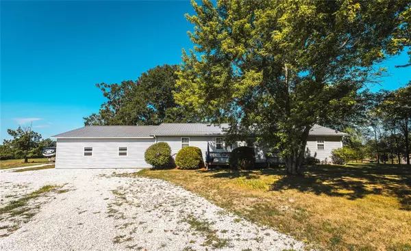 Licking, MO 65542,329 County Road 6620