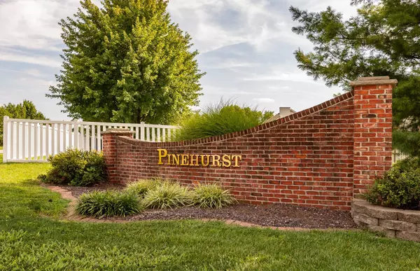 Maryville, IL 62062,56 Annebriar