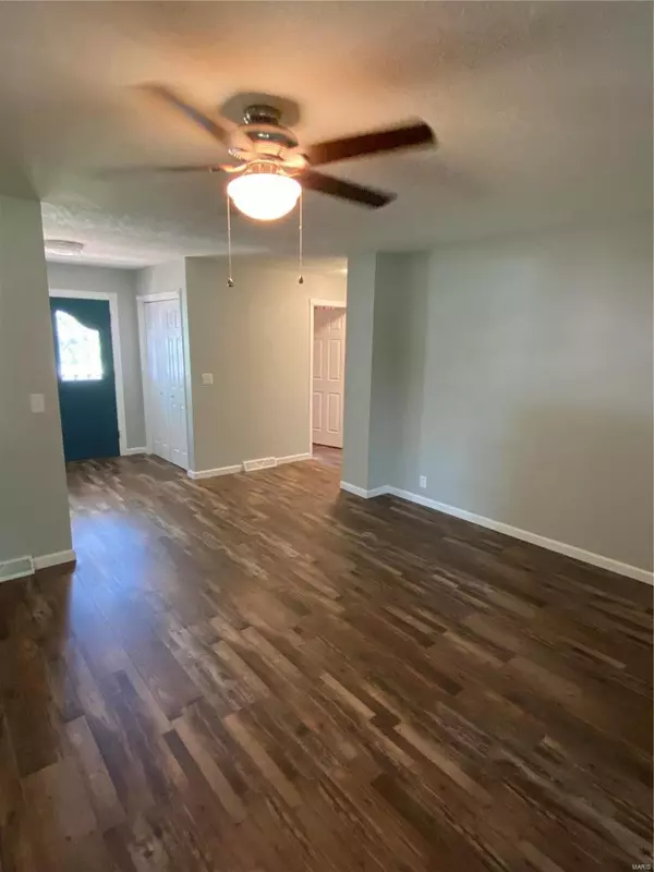 Lebanon, MO 65536,256 Sunset DR