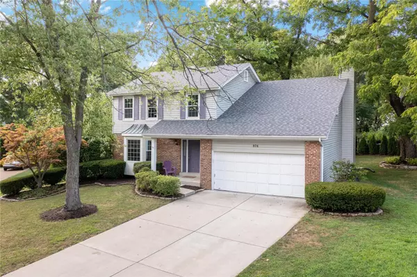 974 Hannafield CT, Manchester, MO 63021