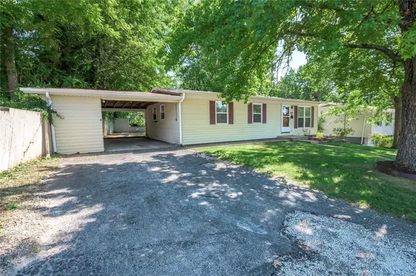 Festus, MO 63028,702 Locust ST