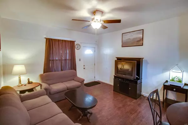 East Alton, IL 62024,632 Bowman AVE