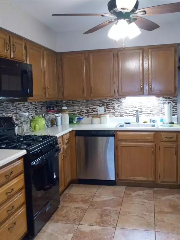 Ballwin, MO 63021,741 Ridgeside DR #C