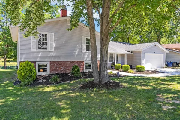 St Peters, MO 63376,21 Oak Terrace DR
