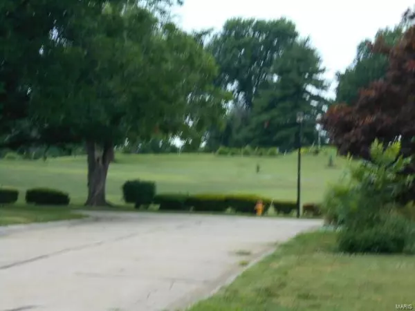 Chesterfield, MO 63017,2 CYPRESS POINT CT