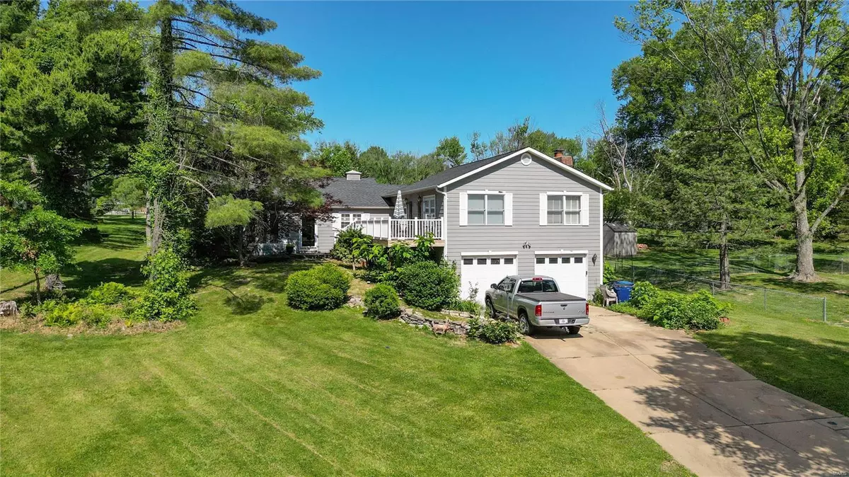 Ellisville, MO 63011,100 Mar El CT