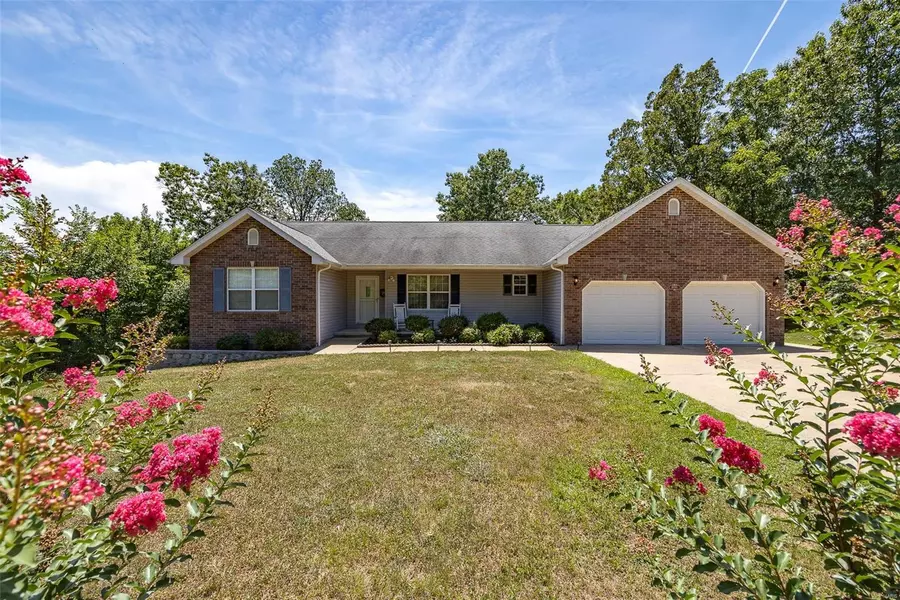 16780 Highland Springs LN, Dixon, MO 65459