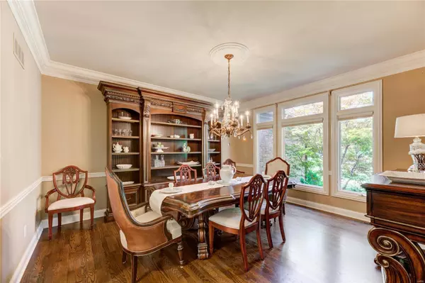 Creve Coeur, MO 63141,116 Wexler Manor CT