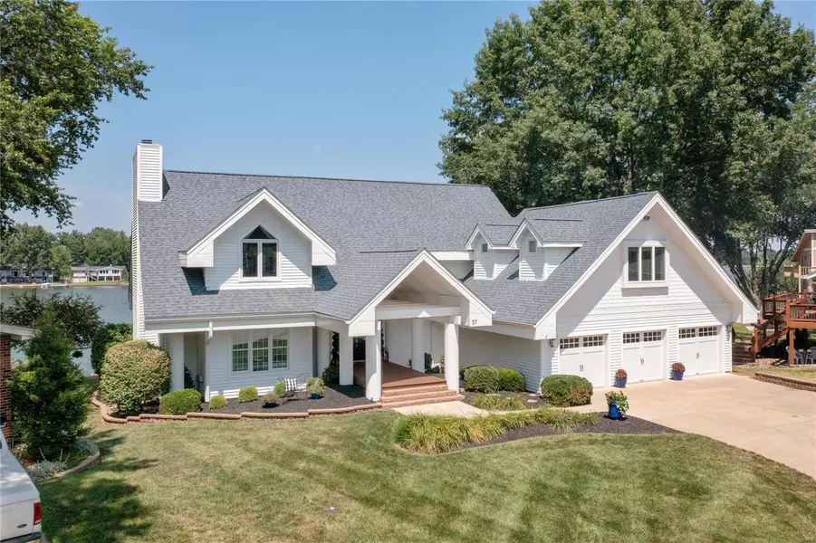 57 Sable CT, Lake St Louis, MO 63367