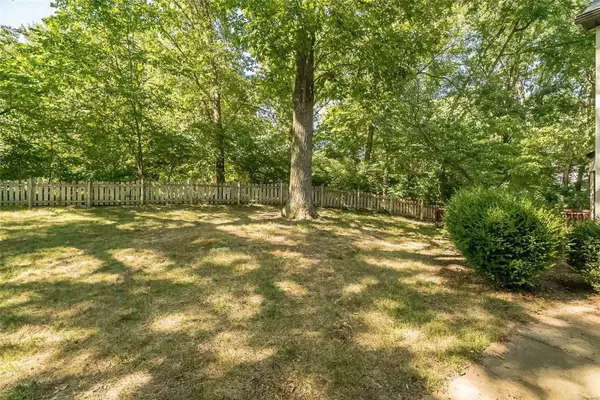 Manchester, MO 63011,13 Saybridge CT