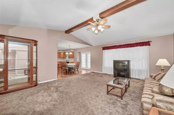 Troy, MO 63379,105 Shellbark CT