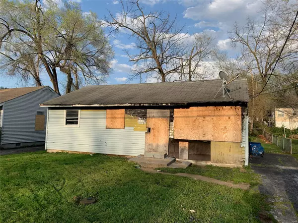 Berkeley, MO 63134,6330 Washington