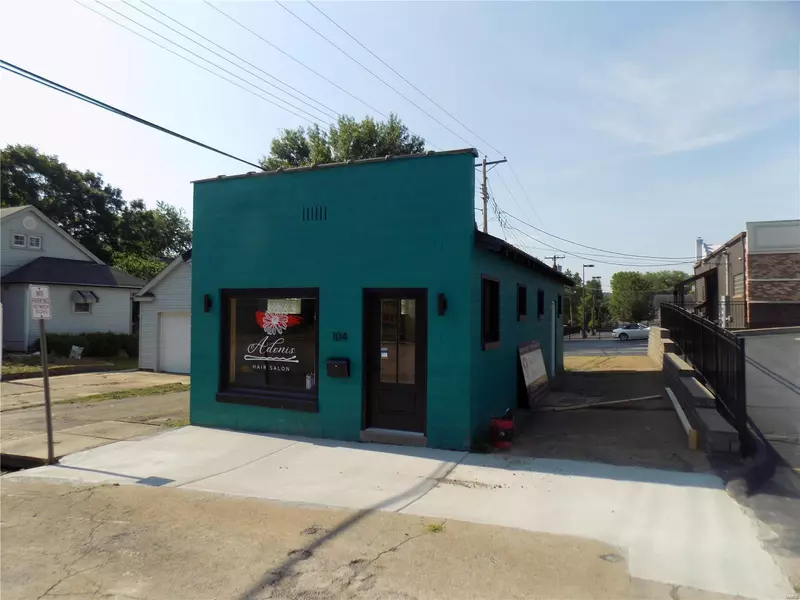 104 E Wayne ST, Ironton, MO 63650