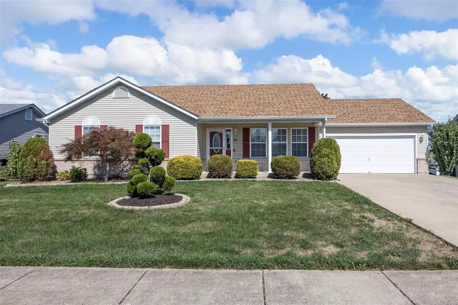 810 Warrior PASS, Warrenton, MO 63383