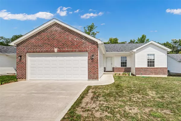 41 Schulze DR, Troy, MO 63379