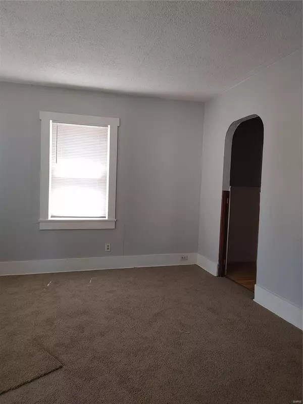 Granite City, IL 62040,2621 Washington AVE