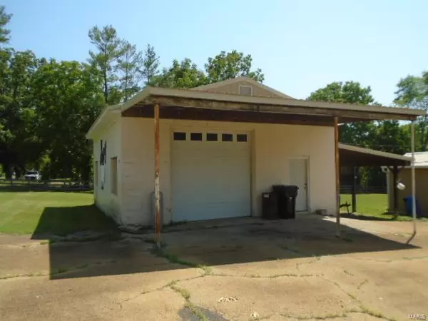 Ironton, MO 63650,1418 Lake Drive