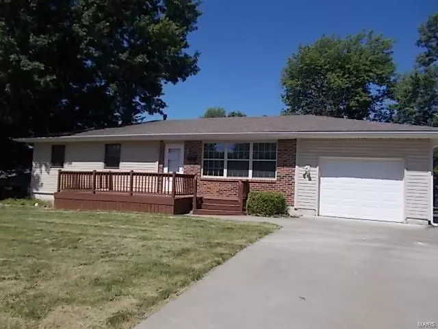 1005 Sioux DR, Fulton, MO 65251