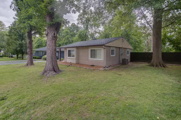 Belleville, IL 62223,7500 Melba LN