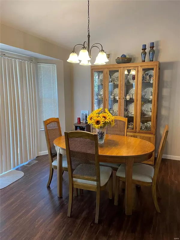 Union, MO 63084,794 Oakmont LN