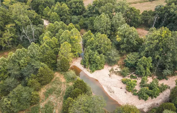 Iberia, MO 65486,41 Eagles Nest Rd