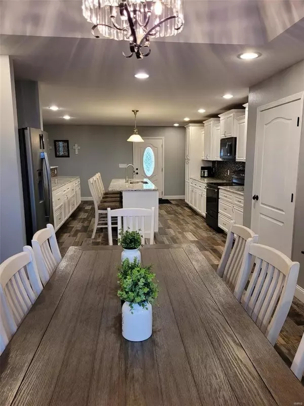 Jackson, MO 63755,596 Canyon TRL