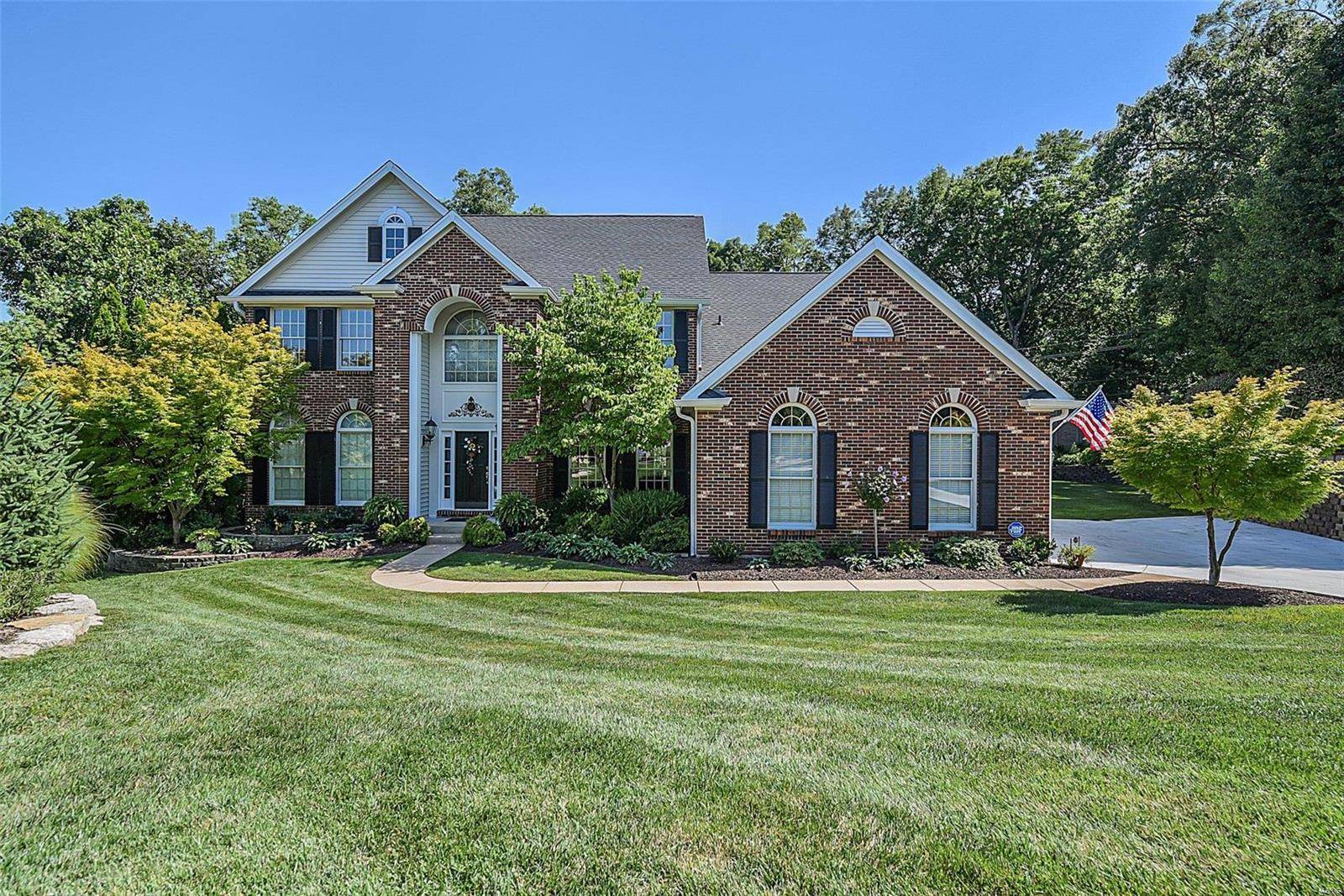 12602 Woodmont Estates CT, St Louis, MO 63131