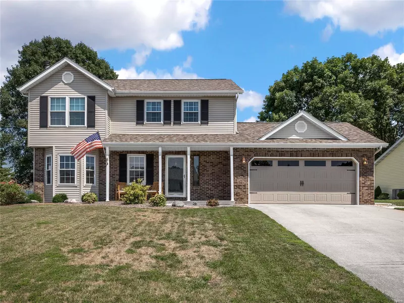 1204 Robert DR, Maryville, IL 62062