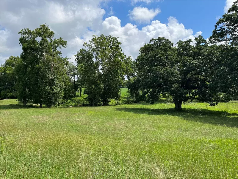 82 Witte RD, Troy, MO 63379