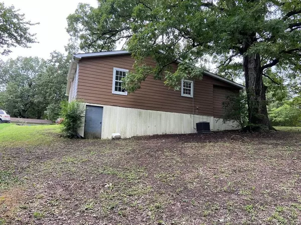 Poplar Bluff, MO 63901,821 Adam