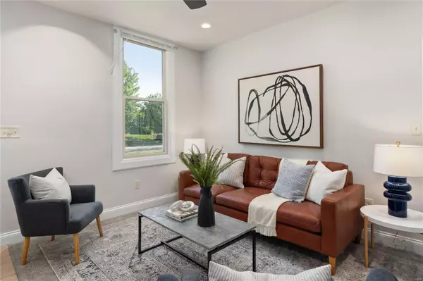 St Louis, MO 63139,6566 Bradley AVE