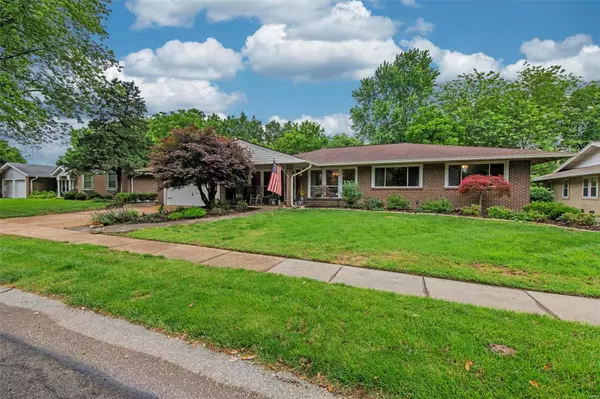 Unincorporated, MO 63146,13225 Hobnail DR