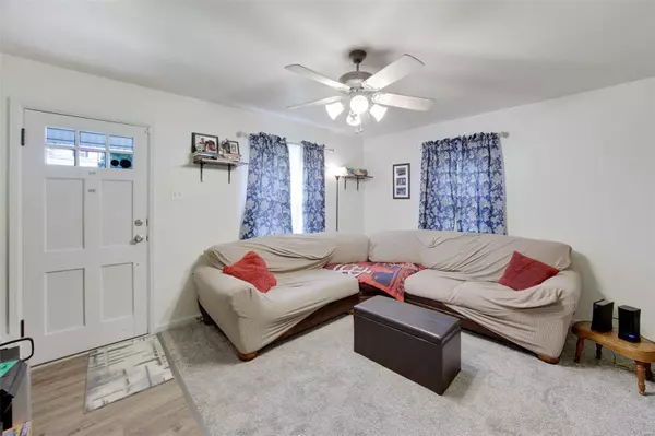 Maryland Heights, MO 63043,11222 Edwards AVE