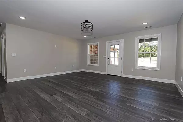 Jackson, MO 63755,214 Gladiola ST