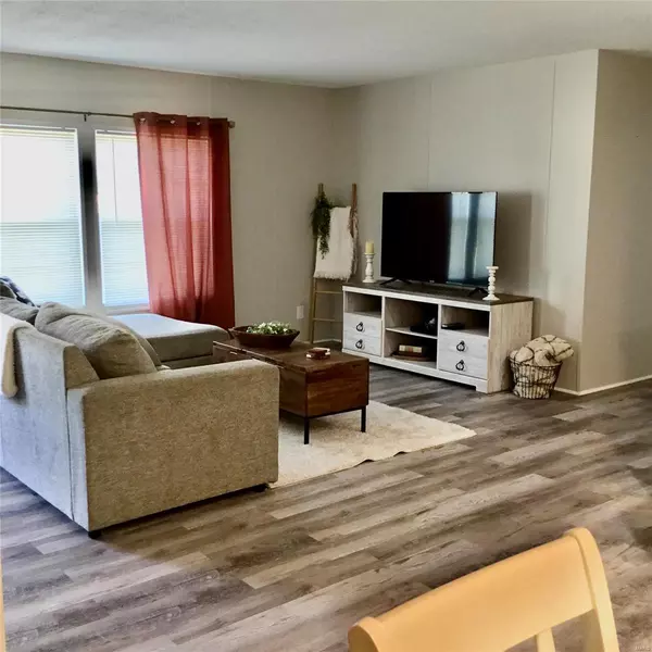 Union, MO 63084,407 Baucky Meadow DR