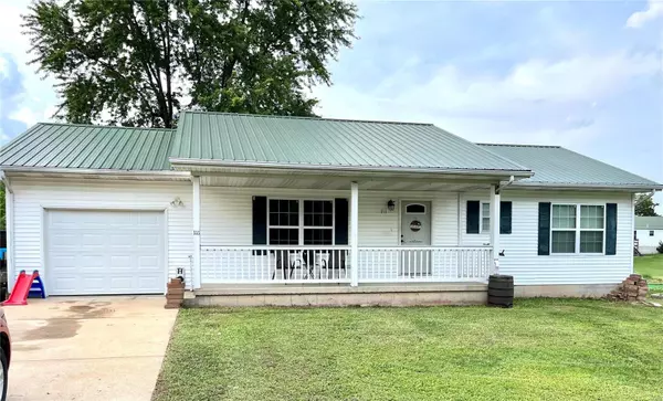 Owensville, MO 65066,111 W Fairview AVE