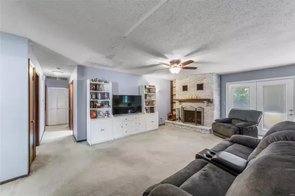 Hazelwood, MO 63042,6116 Blackberry Meadows LN
