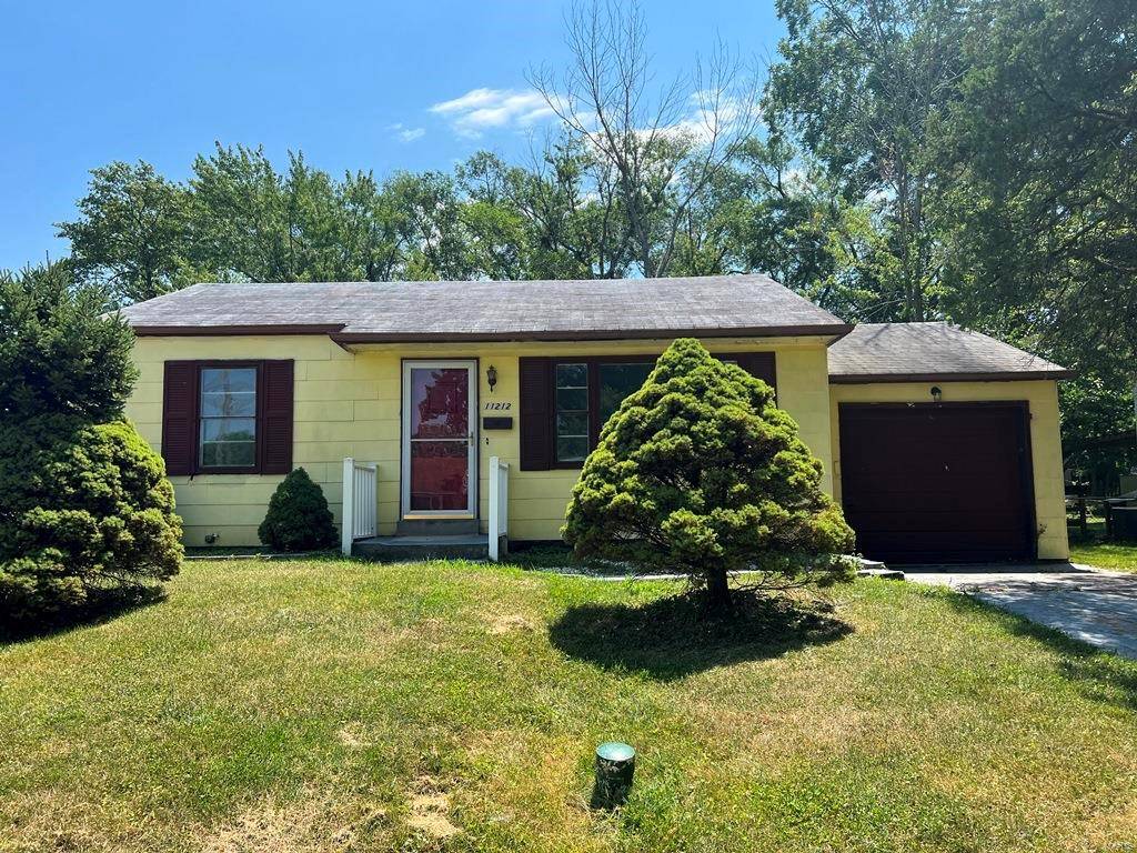 11212 Marley DR, St Louis, MO 63123