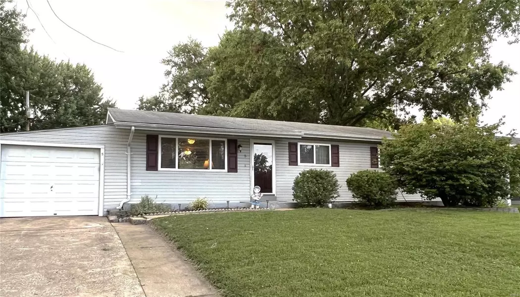 5 Saint Xavier DR, St Peters, MO 63376