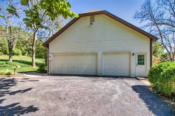 Wildwood, MO 63038,18172 Country Trails CT