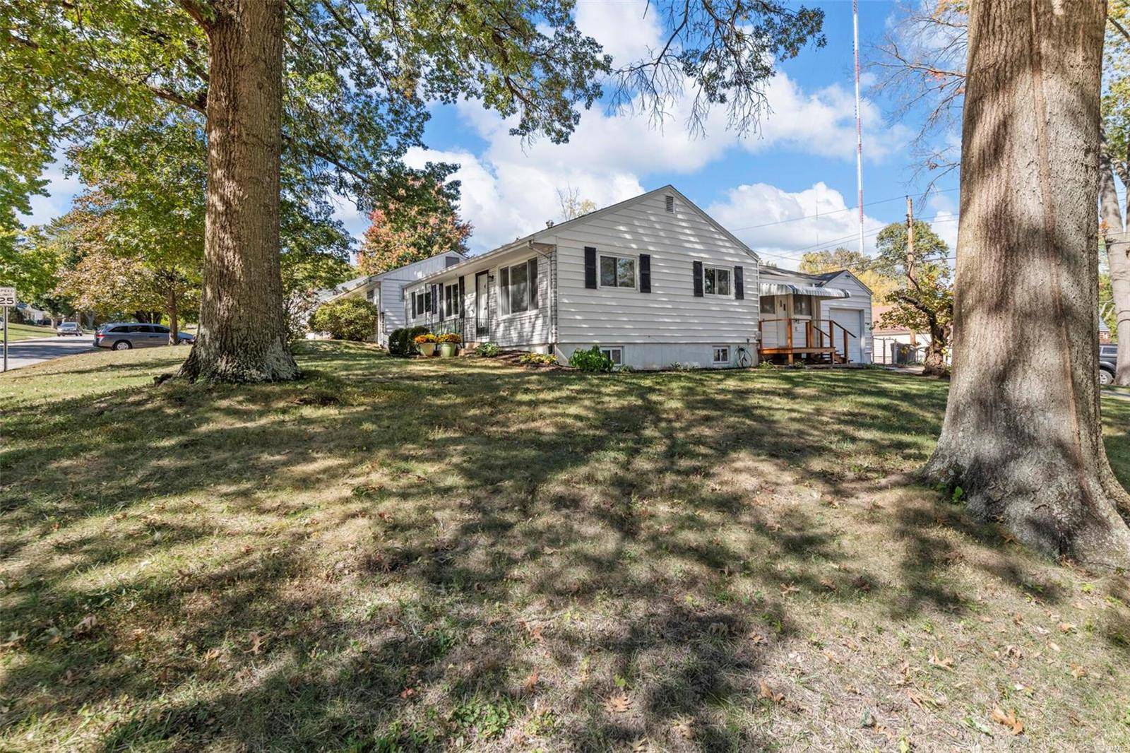 St Louis, MO 63123,6601 Ashbury DR