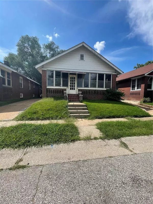 St Louis, MO 63120,4323 Darby ST