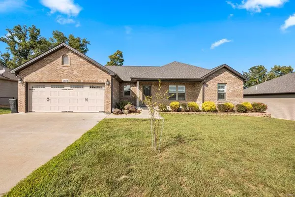 1622 Enterprise Court, Jackson, MO 63755