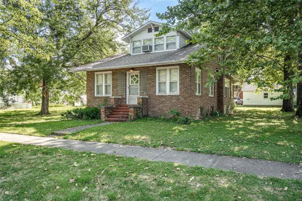 Litchfield, IL 62056,1314 N State ST