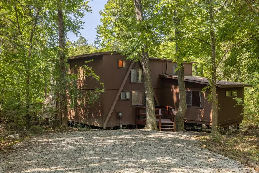 285 Wanderfern Point DR, Innsbrook, MO 63390