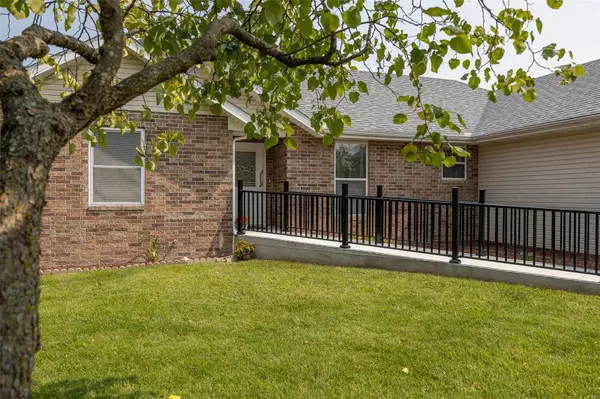Lebanon, MO 65536,1412 Hillside DR